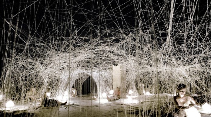 El Teatro de los Sentidos ofereix una experiència inoblidable amb l’obra “El hilo de Ariadna”