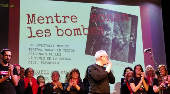 Mentre sonen les bombes