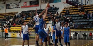 Un veí del barri a la selecció Espanyola de Bàsquet sub-21 per a sords