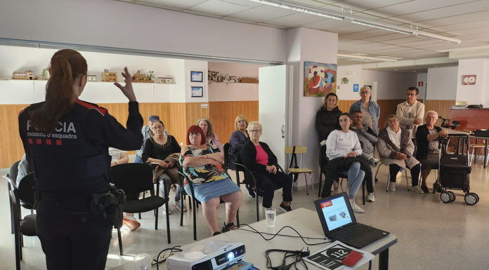 Parlem de la seguretat, barri a barri Xerrada dels Mossos