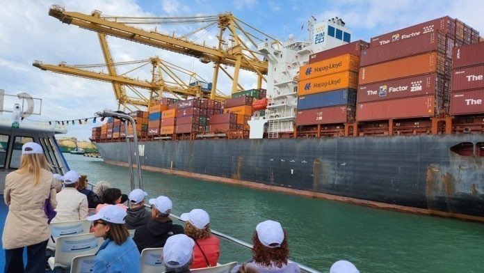 Visita al Port de Barcelona