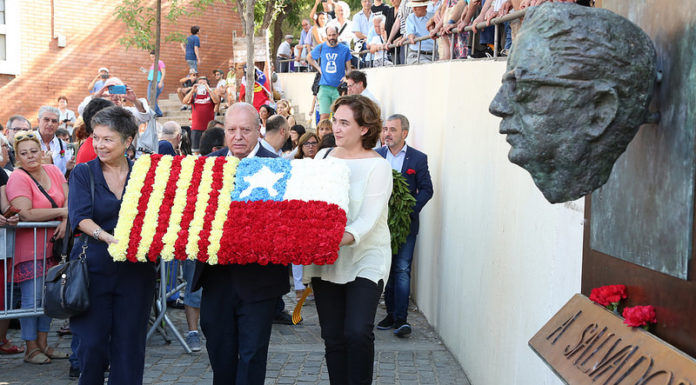 Barcelona commemora l’aniversari de l’assassinat del president xilè Salvador Allende