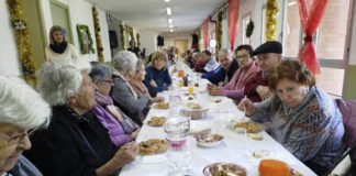 Festa de Nadal de la gent gran a Can Clos