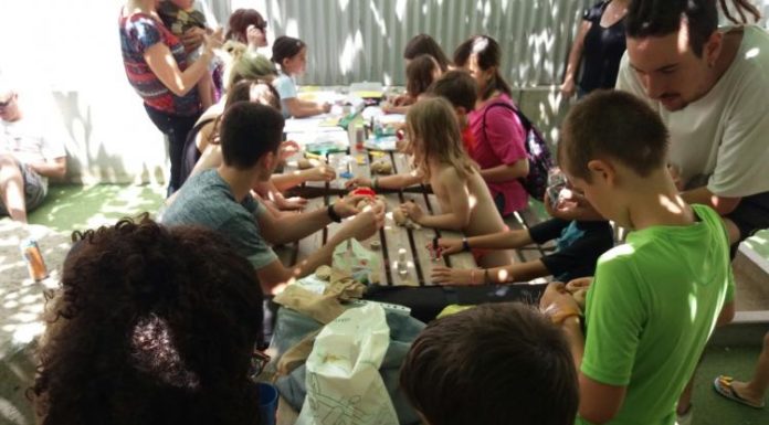Els patis escolars s’obren per a tothom a l’estiu