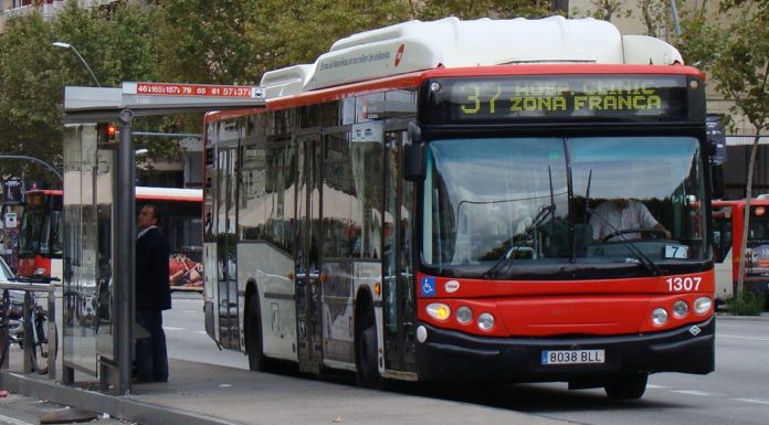 Los estudiantes también sufrimos el transporte en la Marina