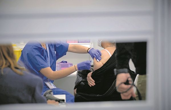 Què necessites saber sobre la vacunació a menors d’edat?