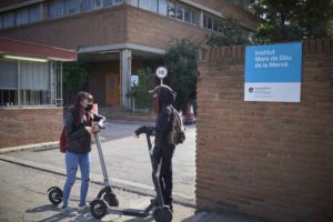 Docents i alumnes del graus d’Imatge Personal de l’Institut Mare de Déu en peu de guerra