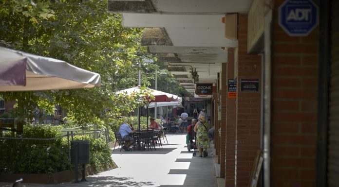 El veïnat de la Mediterrània demana el tancament dels Jardins durant la nit