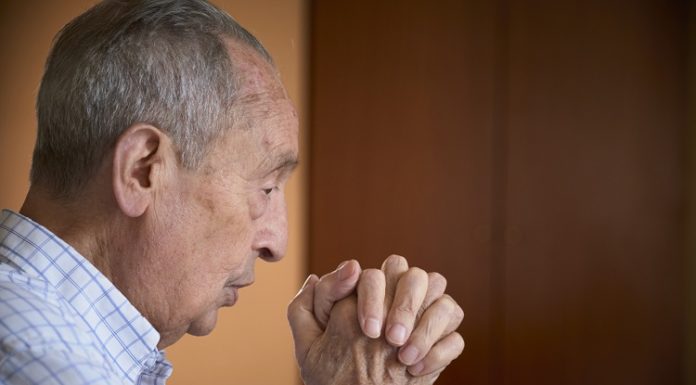 Mossèn Josep Hortet s’acomiada de la Marina després de 33 anys de servei