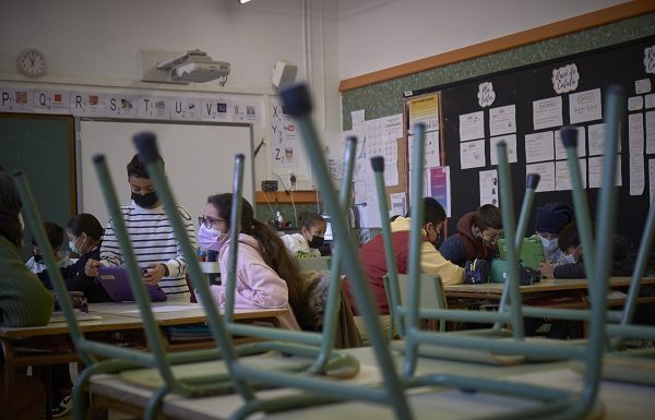 Les escoles, colpejades per la sisena onada de coronavirus