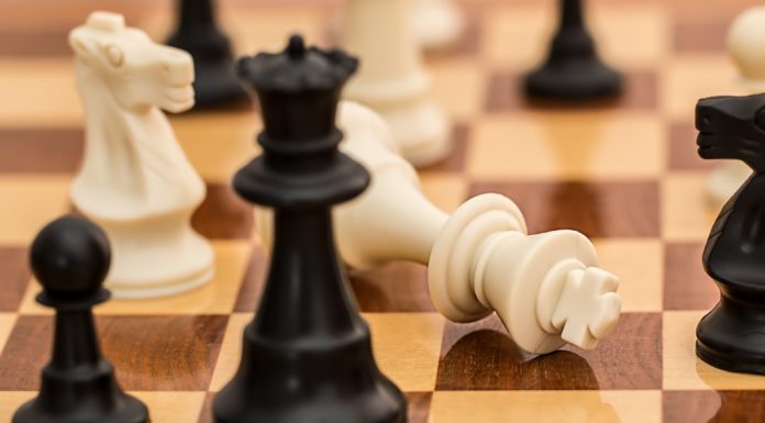 Comencen els tallers setmanals d’escacs per adults al Centre Cívic Casinet d’Hostafrancs