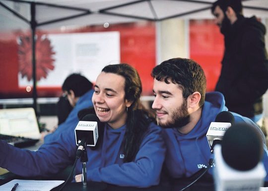 Més a prop teu i els butlletins informatius, ràdio de servei durant tot el confinament