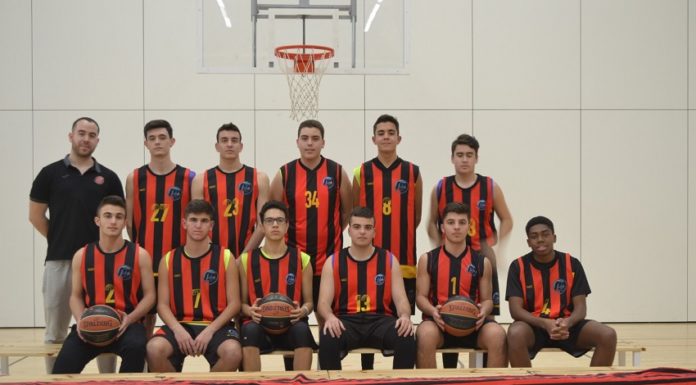 El Club Esportiu La Marina homenatja l’Alejandro Pardo, un jugador que va morir fa deu mesos