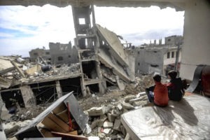 Infància negada: de la nena del napalm a Gaza