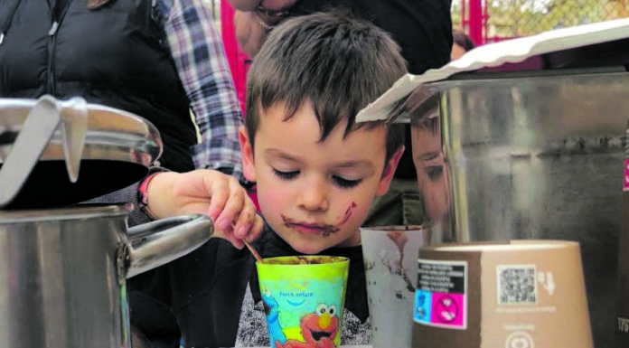 Xocolatada solidària a l’escola Bàrkeno