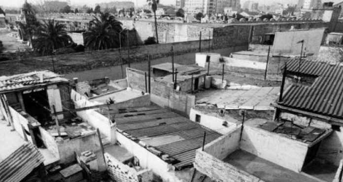 De les barraques als pisos compartits