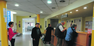 Diari La Marina i CAP Dr. Carles Ribas, educant plegats per a la salut.