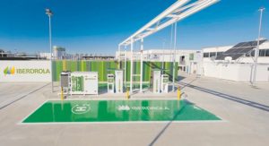 La Zona Franca de Barcelona acull la primera planta certificada d’hidrogen verd d’ús públic a Espanya