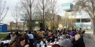 Dinar de benvinguda als veïns del carrer l’Encuny