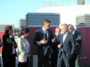 El president Pedro Sánchez i l’alcalde, Jaume Collboni, visiten una promoció d’habitatge públic al Prat Vermell