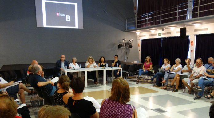 El Pla de Barris centra el Consell de Barri de la Marina El Pla de Barris centra el Consell de Barri de la Marina