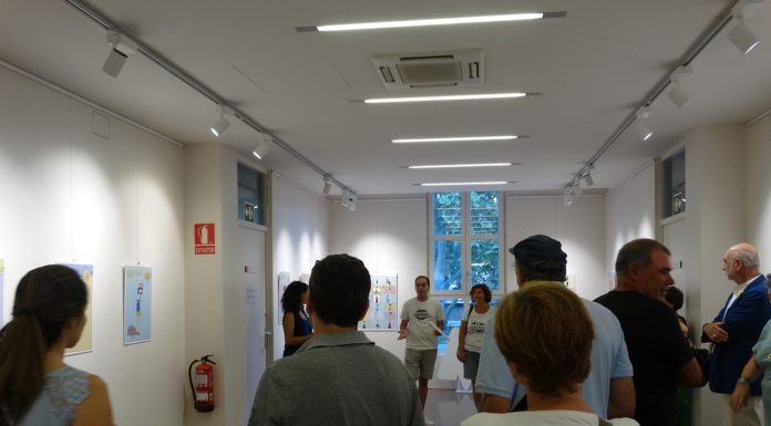 La Casa del Rellotge acull l’exposició sobre el procés de creació de la Marina, el símbol del barri