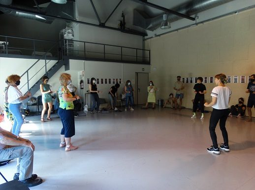 Les arts escèniques s’apropen al barri amb el cicle BOOMBETA