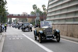 El Rally de Cotxes d’Època passa per la Marina