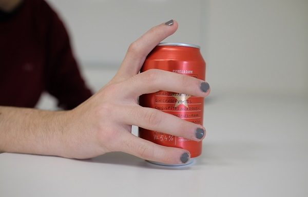 Pública denuncia d’homofòbia a un bar del barri