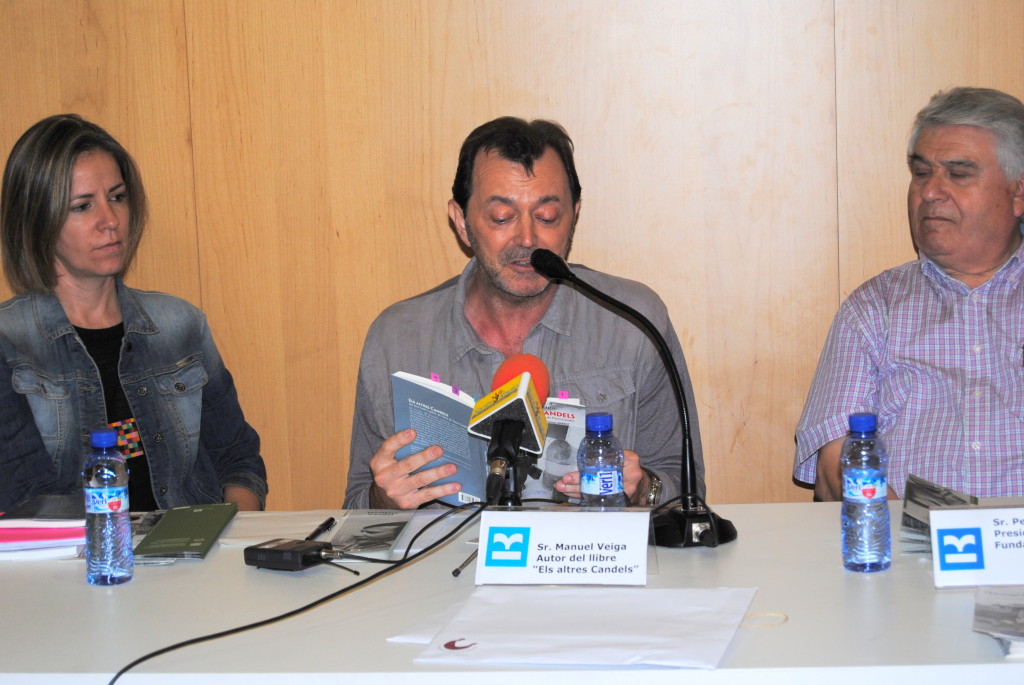 L'autor Manuel Veiga durant la presentació del llibre 'Els altres Candels'