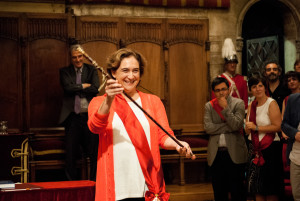 Ada Colau és investida nova alcaldessa de Barcelona
