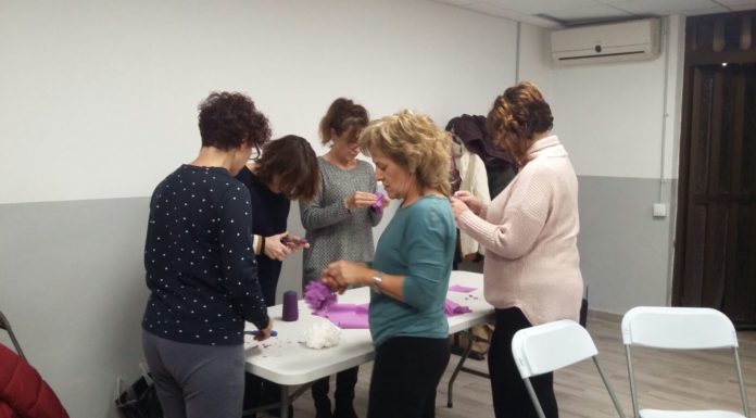 Carnaval, el Centre Cultural Estrelles Altes porta tres casaments…