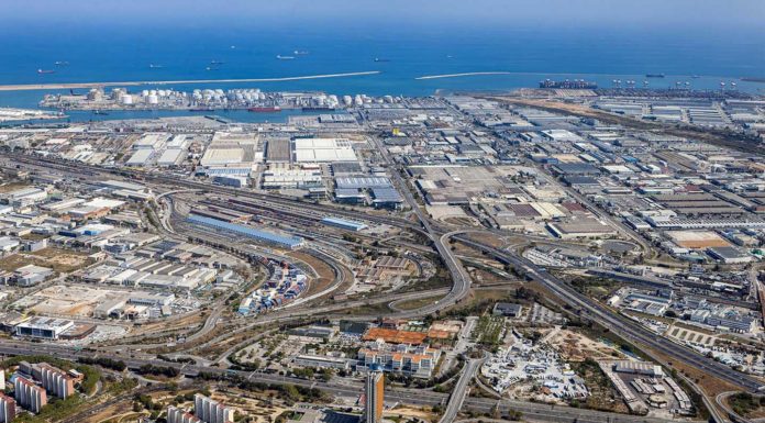 Mor electrocutat un treballador de 41 anys al Polígon de la Zona Franca