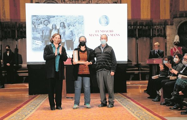 La Fundació Mans a les Mans guardonada amb la Medalla d’Honor de Barcelona