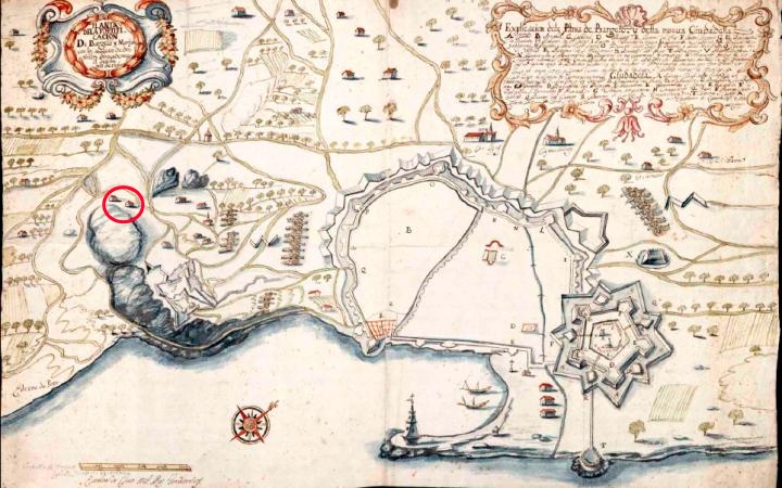 Hipòtesis localització del cos de guàrdia i el polvori amb respecte el castell de Montjuïc. Setge de Barcelona de 1706, AHCB3-2305D76 - 19064 Ramon Soley Cetó - copia