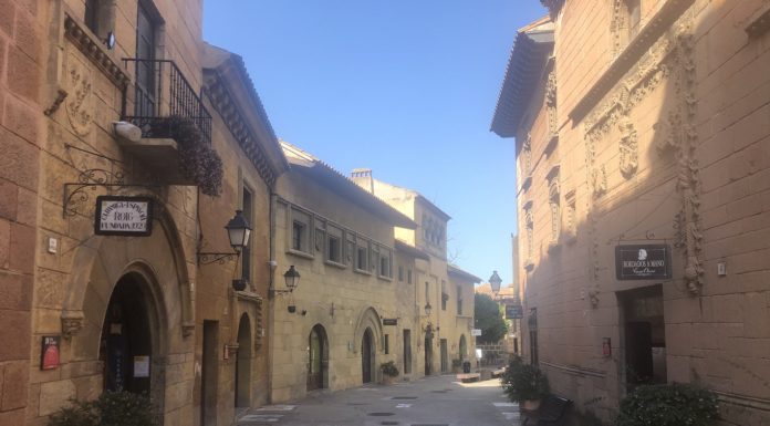 Arriba “Turisme km 0: destí Sants Montjuïc” per reactivar el sector terciari del districte