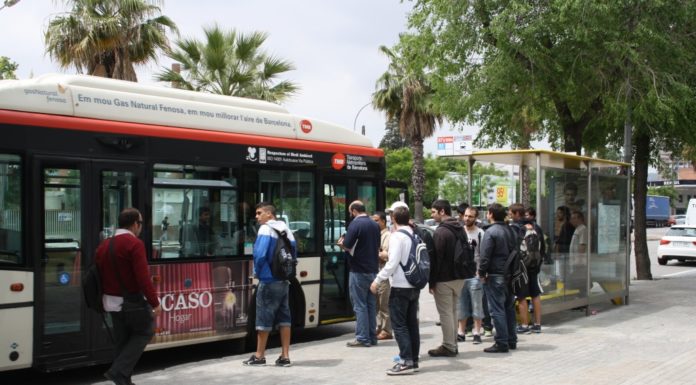 A partir d’avui s’anul·la la parada del Passeig de la Zona Franca i Foc