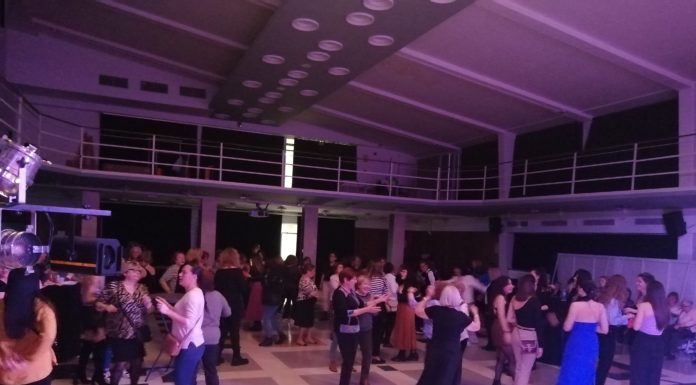Un dia de discoteca exclusiva per a dones, a la Marina