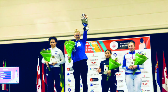 Katrina Lehis (Estònia) guanya a Montjuïc l’or de la Copa Mundial d’esgrima