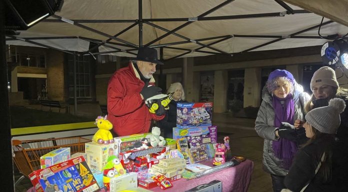 La Marina Solidària torna a acostar la màgia de Nadal als qui més ho necessiten