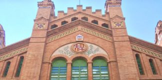 El mercat de Sants celebra 102 anys