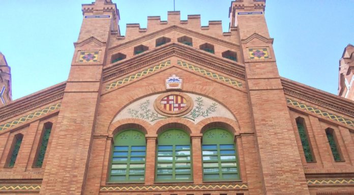 El mercat de Sants celebra 102 anys