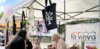 Les entitats de la Marina llueixen a la Festa de la Primavera