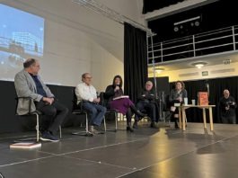 Un llibre que rememora un segle d’habitatge al barri