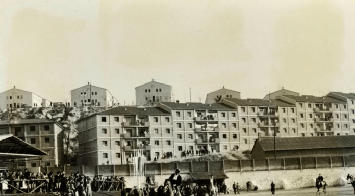 Las tres vueltas o els tres tombs