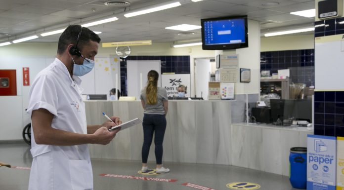 Els canvis en l’atenció als CAPs per evitar contagis han estat ben rebuts pels pacients.
