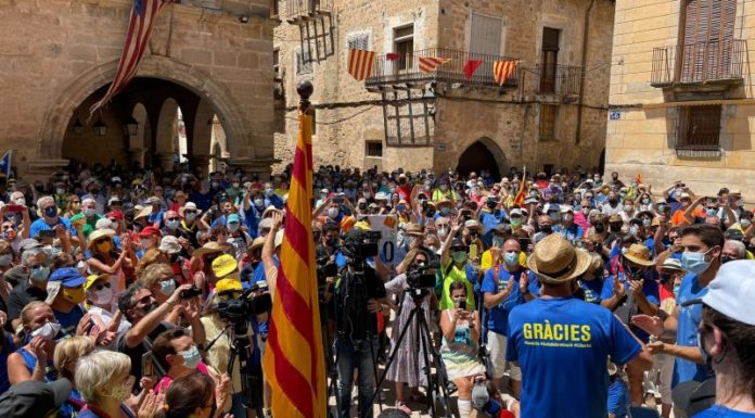 De l’antiga estació del Prat de Compte a Arnes