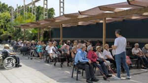 La festa de Sant Antoni omple de vida, salut i somriures la Clínica Sant Antoni