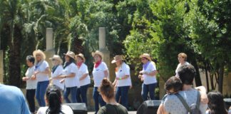 Entitats culturals de la Marina exposen les seves activitats i treballs