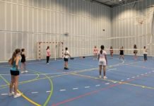 Totes i tots junts en una jornada esportiva! Institut Montjuïc